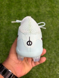 Tiempo Legend 10 Elite Pastel Blue Low-top FG With Lace - 7.5