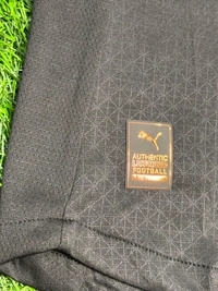 Manchester City 25/26 3rd Kit Black Player Edition Half Sleeve - M