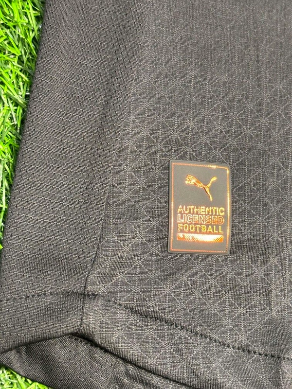 Manchester City 25/26 3rd Kit Black Player Edition Half Sleeve - XL