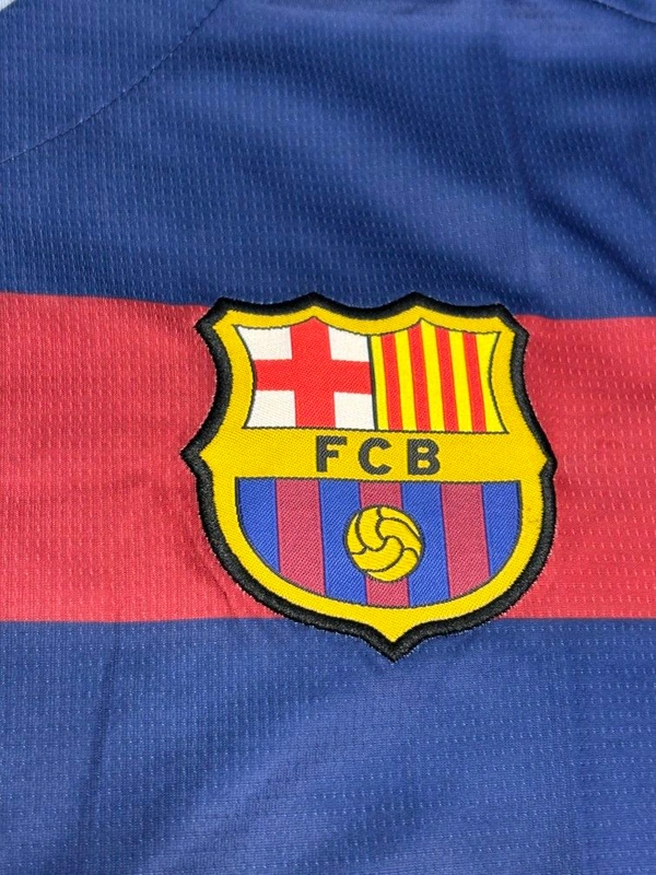 Retro FC Barcelona 15/16 Home Kit Fan Edition With Short - L