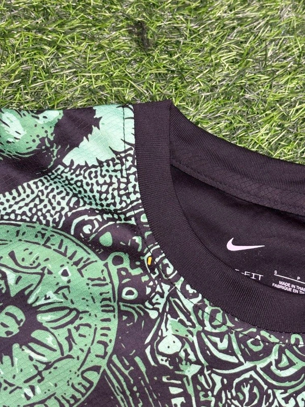 Brazil X Jesus Special Kit Fan Edition With Short - L