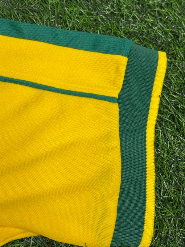 Retro Brazil 1998 World Cup Jersey Half Sleeve - L