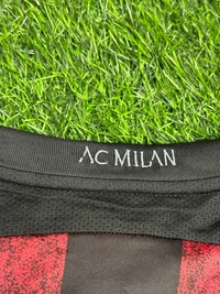 Retro AC Milan 2015-16 Home Kit Half Sleeve - S