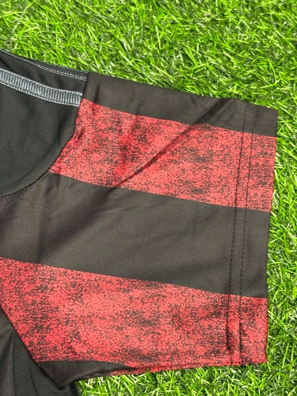 Retro AC Milan 2015-16 Home Kit Half Sleeve - L