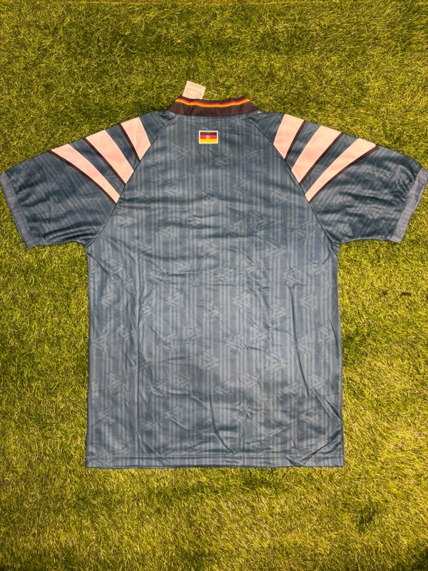 Retro Germany 1996 Away Kit Fan Edition With Short - XL