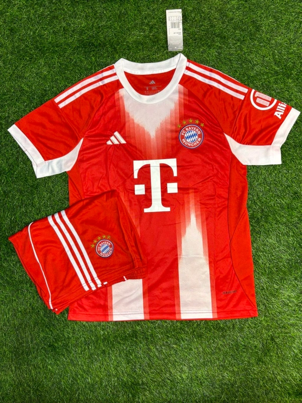 Bayern Munich 25/26 Home Kit Fan Edition With Short - S