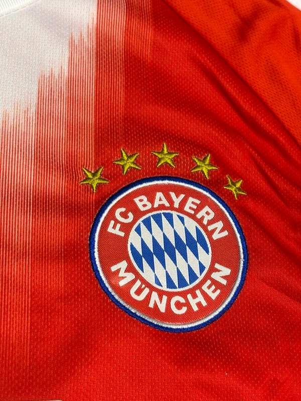 Bayern Munich 25/26 Home Kit Fan Edition With Short - M