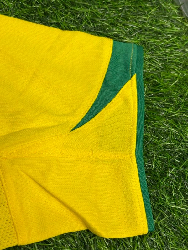 Brazil Home 2004 Copa America Champions Retro Jersey - S