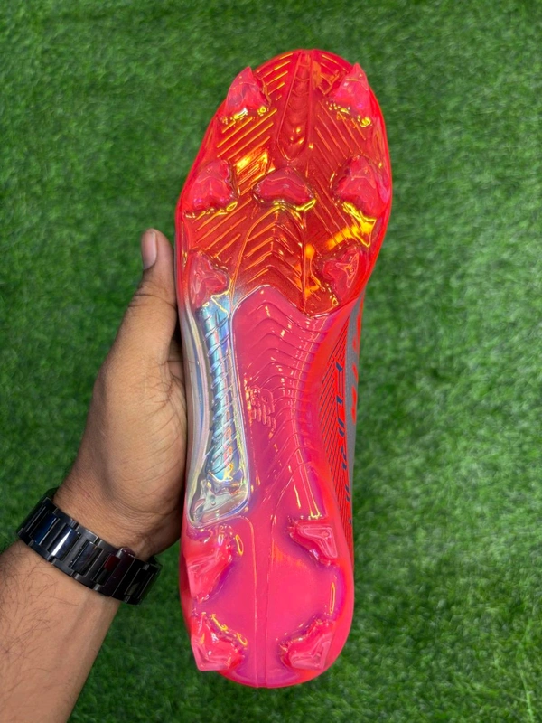 Unisex Furon Elite FG V8 Red Colour Low-top With lace - 10.5