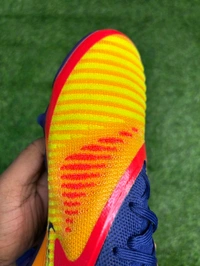 Phantom 6 Luna III Elite Yellow Blue Low-top FG With Lace - 10