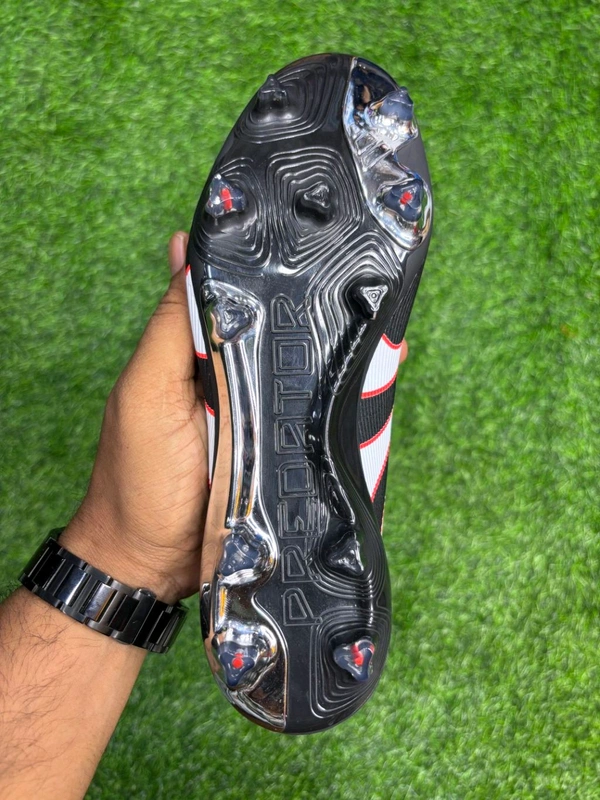 Predator Elite Black And Red Low-top FG Without Lace - 7.5