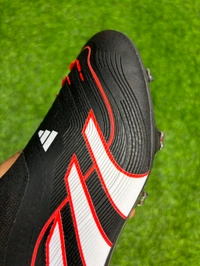 Predator Elite Black And Red Low-top FG Without Lace - 9