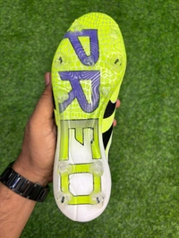 Predator Elite White And Green Low-top FG Without Lace - 9.5