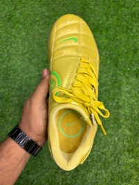 Total 90 III Futsal 5 Gold Colour With Lace - 10