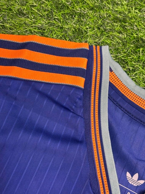 Newcastle United 25/26 3rd Kit Player Edition - L