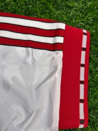 Retro Manchester United 1991 European Cup Final Jersey - M