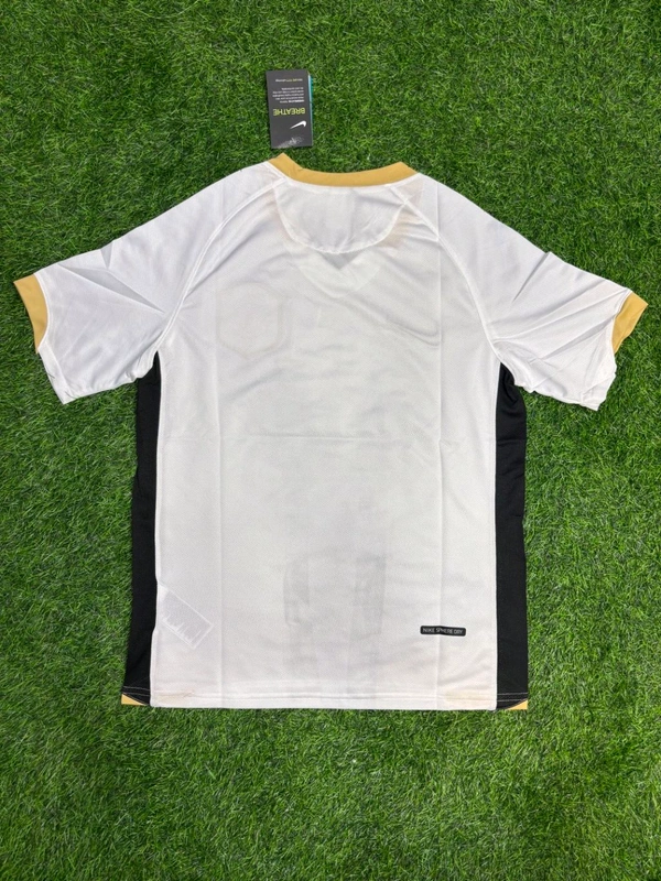 Retro Manchester United 2006/08 Away Kit Half Sleeve - L