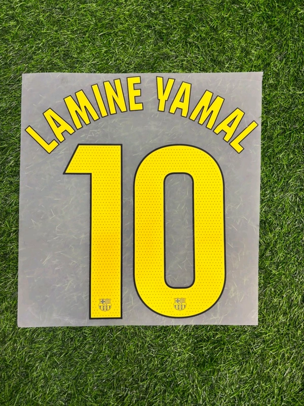 FC Barcelona 25/26 Home Official Print - LAMINE YAMAL 10 UCL