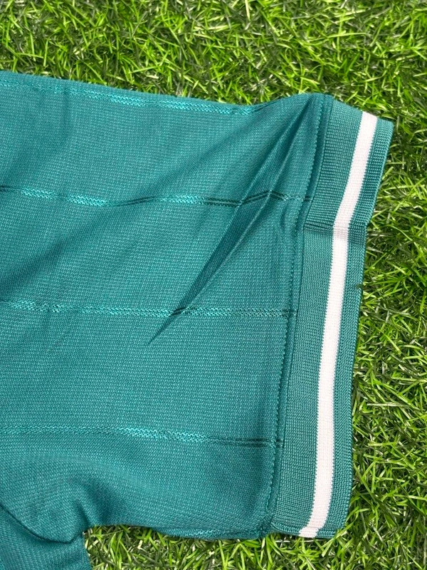 Liverpool FC 25/26 3rd Kit Player Edition Half Sleeve - M