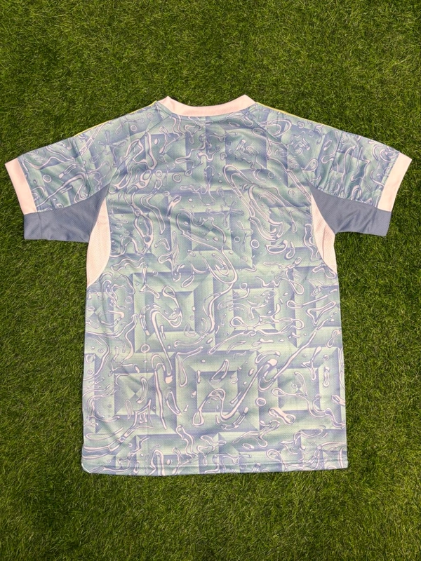 Juventus FC 25/26 Away Kit Fan Edition With Short - S