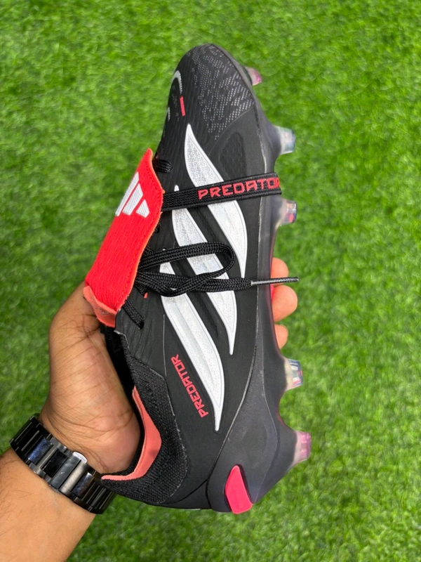 Predator Elite Foldover FG Red And Black With lace - 6