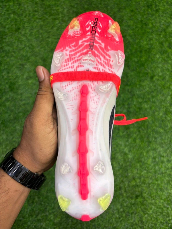 Predator Foldover Elite Red And White Colour FG With Lace - 9