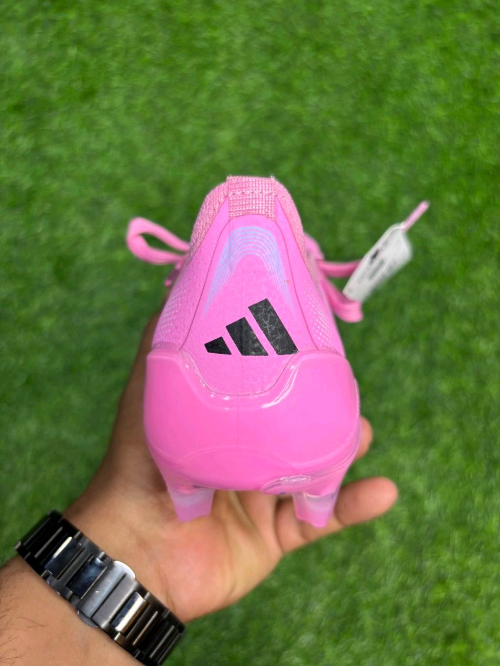 Predator Foldover Elite Light Pink Colour FG With Lace
