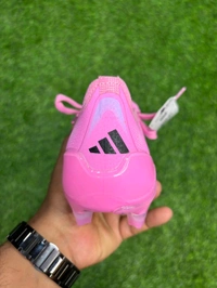 Predator Foldover Elite Light Pink Colour FG With Lace - 8