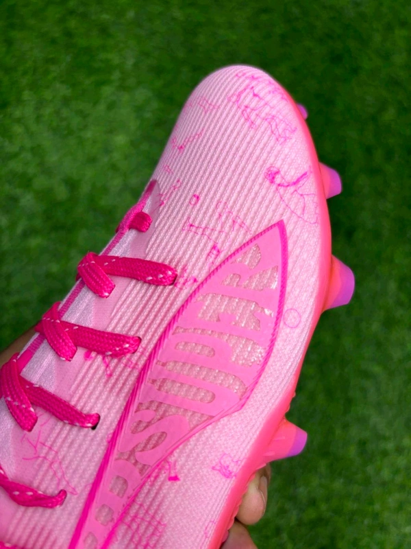 Ultra Ultimate Baby Pink Colour FG Low-top With Lace - 6.5