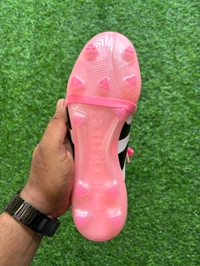 Predator Elite Foldover Baby Pink Colour FG BECKHAM Edition - 8