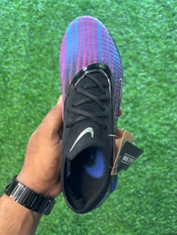 Phantom 6 Luna III Elite Mix Colour Low-top FG With Lace - 6