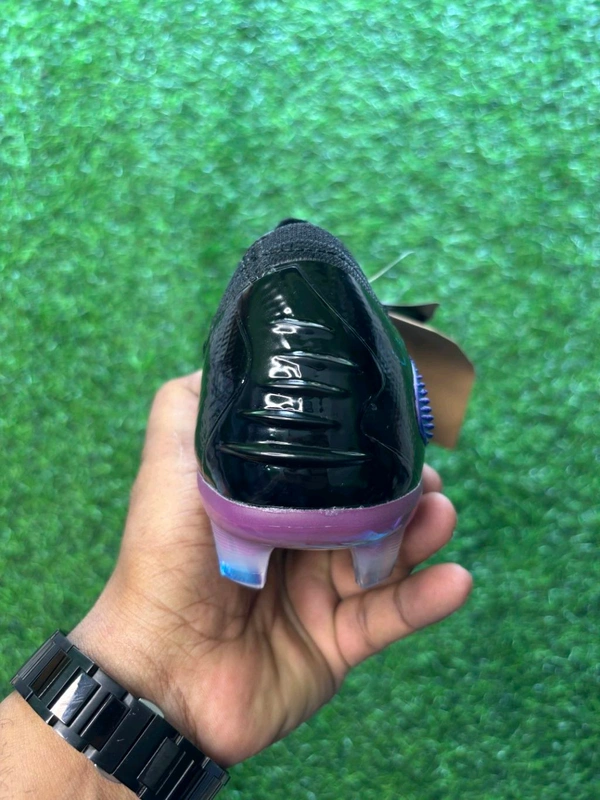 Phantom 6 Luna III Elite Mix Colour Low-top FG With Lace - 7