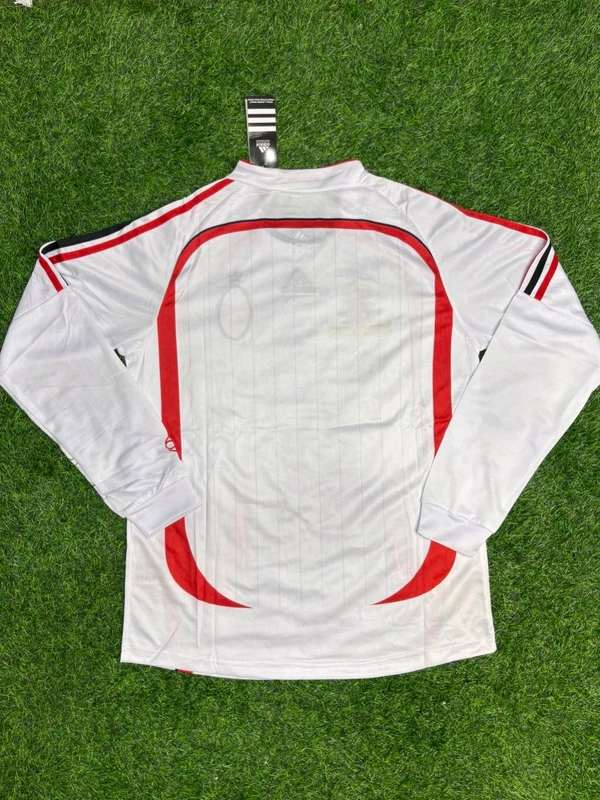Retro AC Milan 2006-07 Away Kit Fan Edition Full Sleeve With Short - M