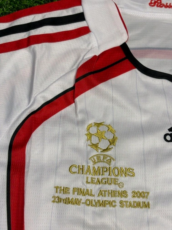 Retro AC Milan 2006-07 Away Kit Fan Edition Full Sleeve With Short - L