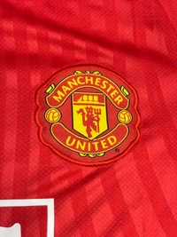 Retro Manchester United 2008 Home Fan Edition Full Sleeve With Short - S