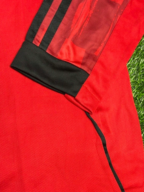 Manchester United 25/26 Home Kit Fan Edition Full Sleeve With Short - S