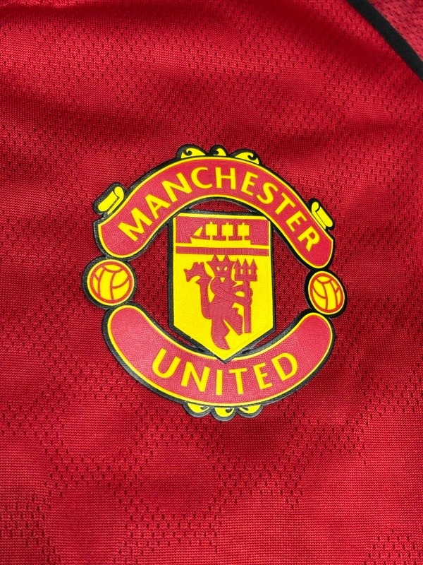 Manchester United 25/26 Home Kit Player Edition Full Sleeve - M