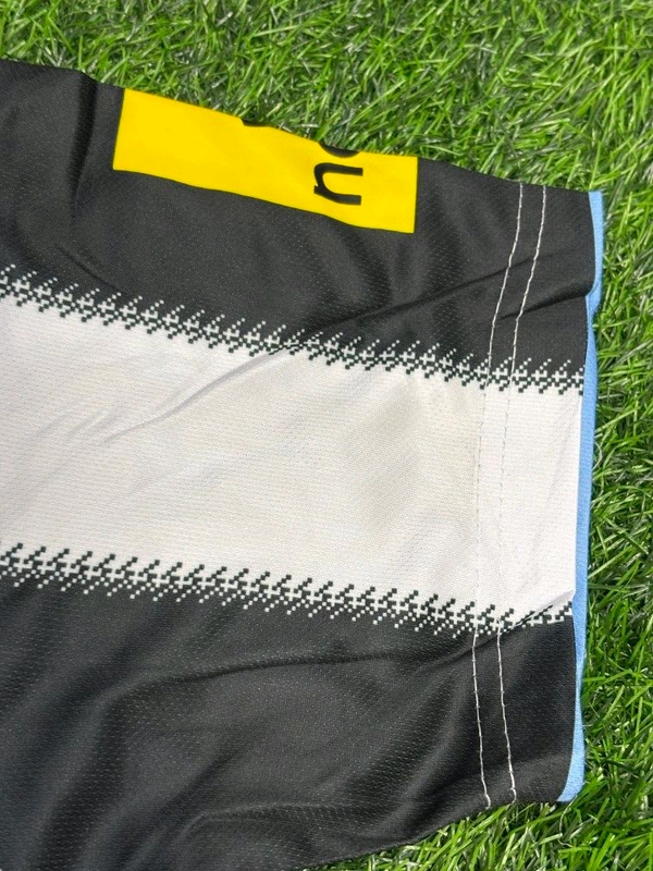 New Castle United 25/26 Home Kit Fan Edition With Short - S