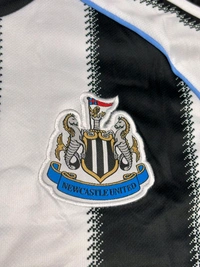 New Castle United 25/26 Home Kit Fan Edition With Short - L