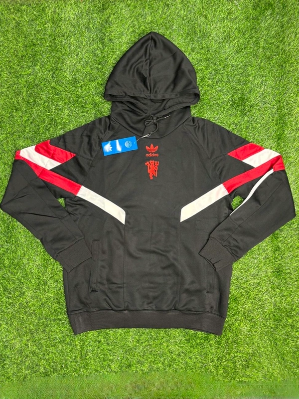 Manchester United 2025 Black And Red Colour Traning Suit Set - L