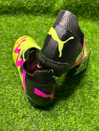 Future Ultimate FG Twin Colour Low-top With Lace - 6.5