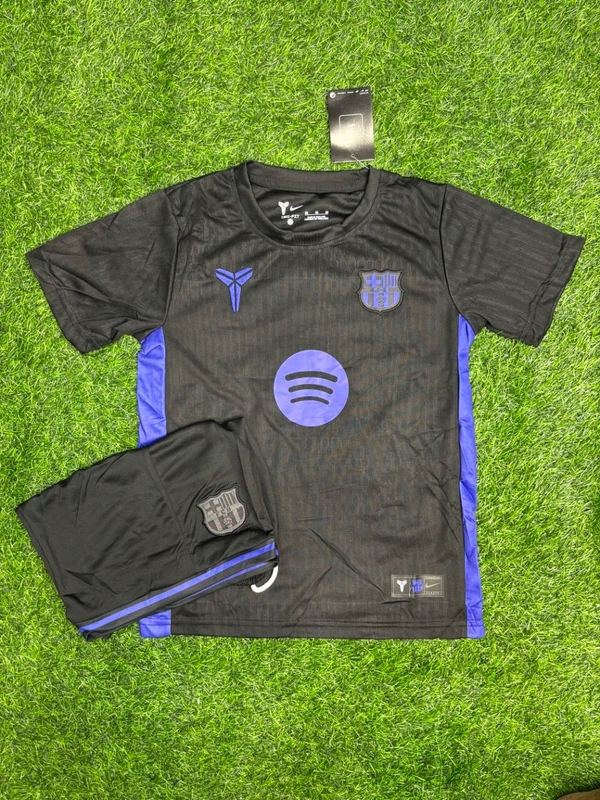 Kid's FC Barcelona X Kobe Bryant 25/26 Pre-match Kit Fan Edition With Short - 22-24 In