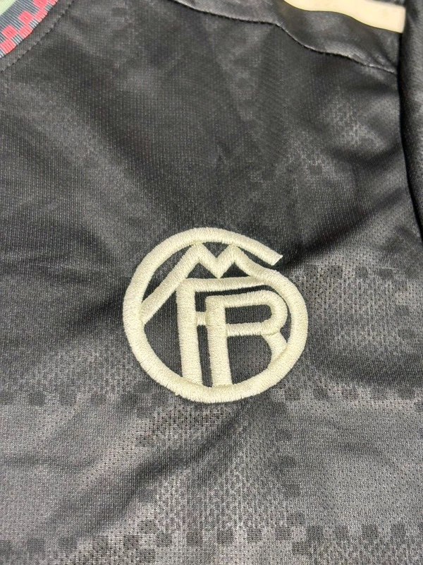 FC Bayern Munich 25/26 3rd Kit Fan Edition With Short - M