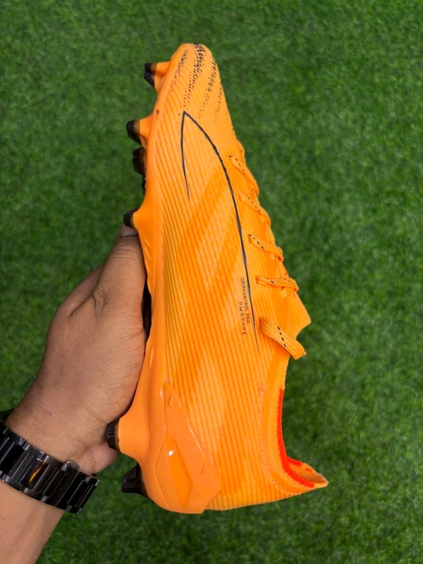 Ultra 6 Ultimate FG Yellow Colour Low-top With Lace - 7