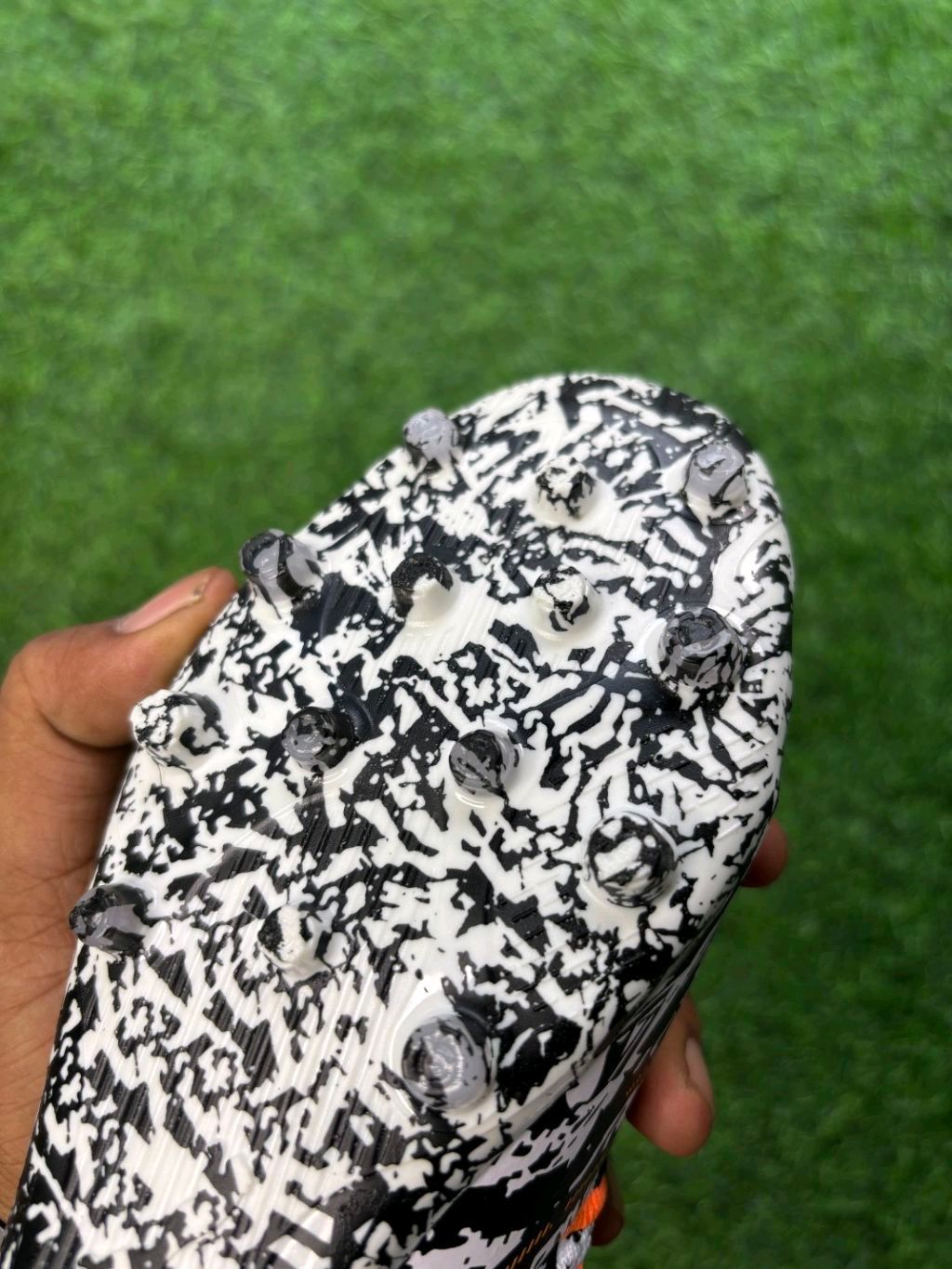 Future Z Muti Colour Special Edition Low-top FG/AG With Lace