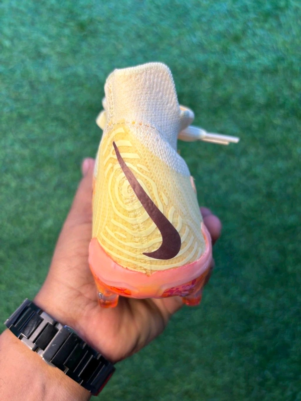 PhantomGX Ghost Lace High-top Orange FG With Lace - 6