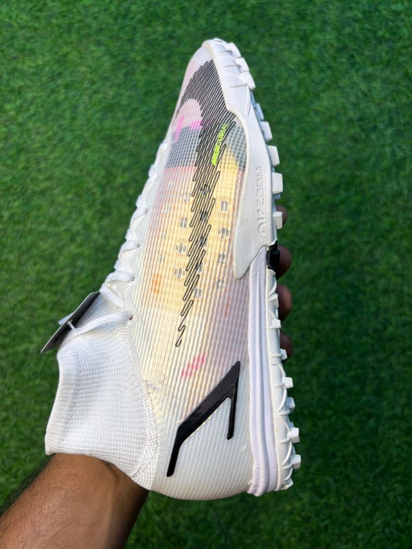 Mercurial Vapor 14 Rose Pink High-top Turf/AG With Lace - 5.5