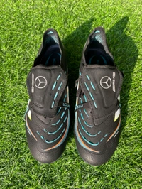 Predator Foldover Elite Black Colour FG With Lace - 9.5