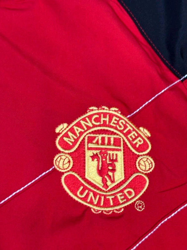 Retro Style Manchester United Red Windbreaker Jacket - L