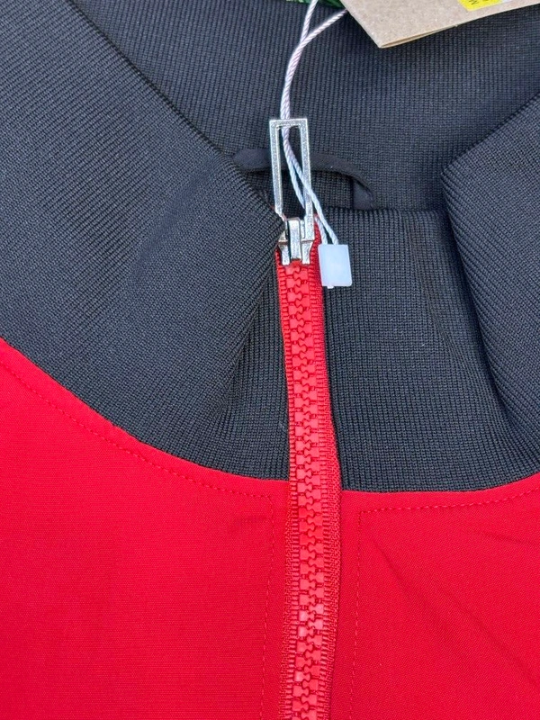 Retro Style Manchester United Red Windbreaker Jacket - XL